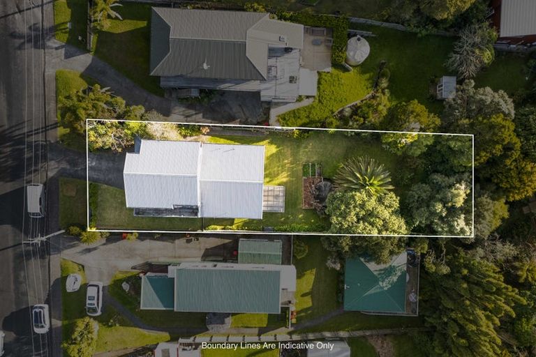 Photo of property in 40 Elliston Crescent, Stanmore Bay, Whangaparaoa, 0932