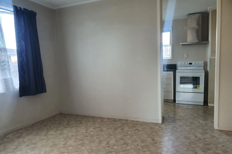 Photo of property in 18 Armada Drive, Ranui, Auckland, 0612