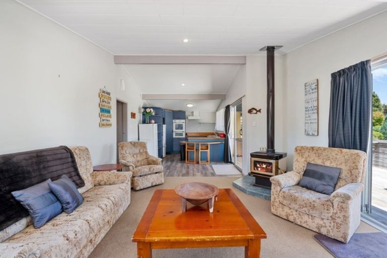 Photo of property in 44 Richmond Avenue, Richmond Heights, Taupo, 3330