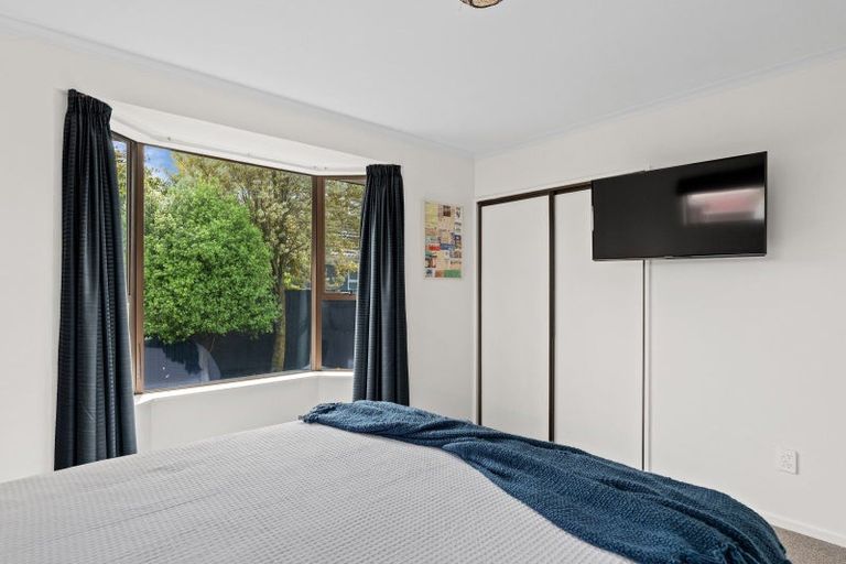 Photo of property in 1/139 Sawyers Arms Road, Northcote, Christchurch, 8052