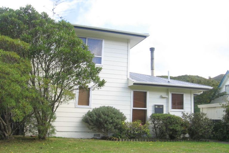Photo of property in 54 Hazlewood Avenue, Karori, Wellington, 6012