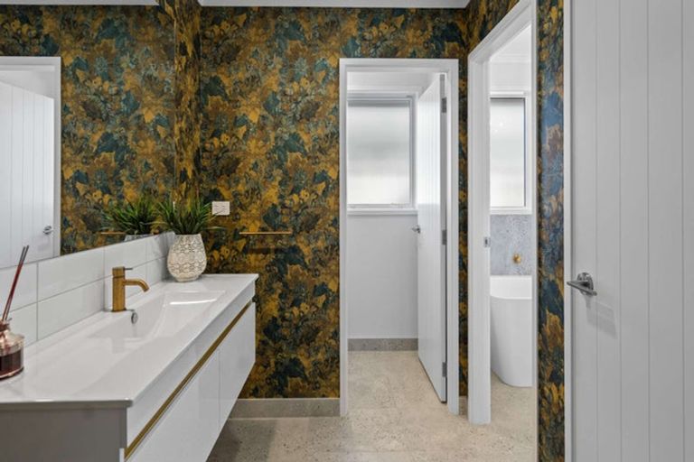 Photo of property in 46 Baxendale Drive, Matipo Heights, Rotorua, 3015