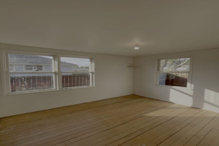 Photo of property in 53 Paul Crescent, Fairfield, Hamilton, 3214