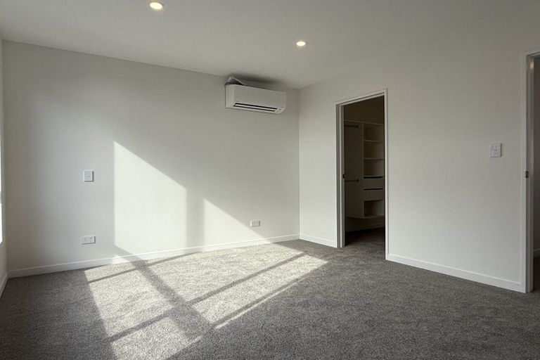 Photo of property in 41 Nimstedt Avenue, Oteha, Auckland, 0632