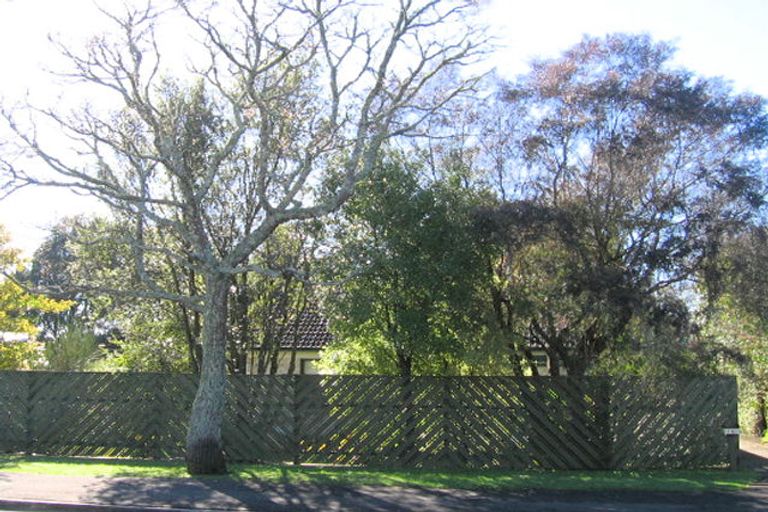 Photo of property in 8 Walsh Street, Forest Lake, Hamilton, 3200