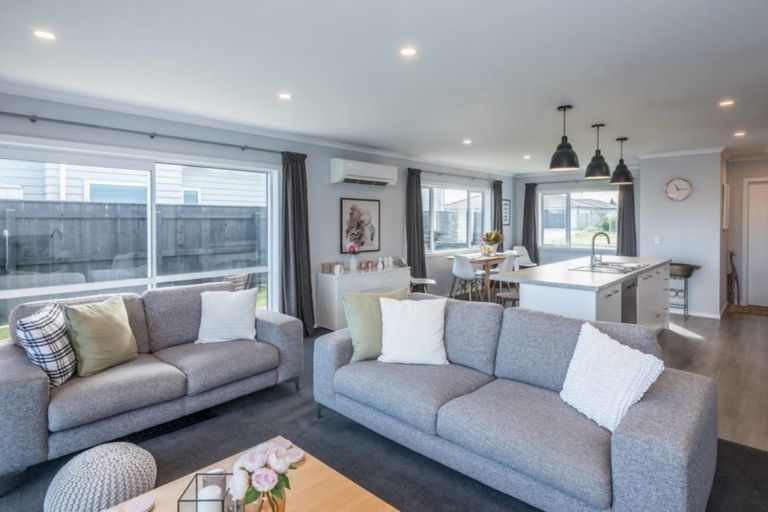 Photo of property in 3 Gallipoli Place, Paraparaumu, 5032