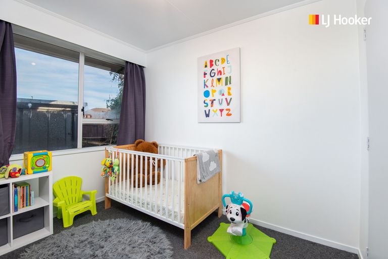 Photo of property in 16 Mure Street, Mosgiel, 9024