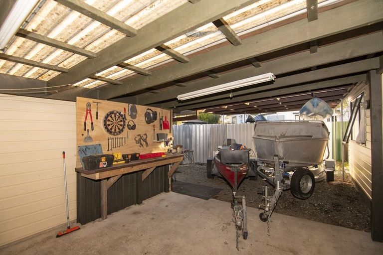 Photo of property in 17a Martin Avenue, Wakefield, 7025