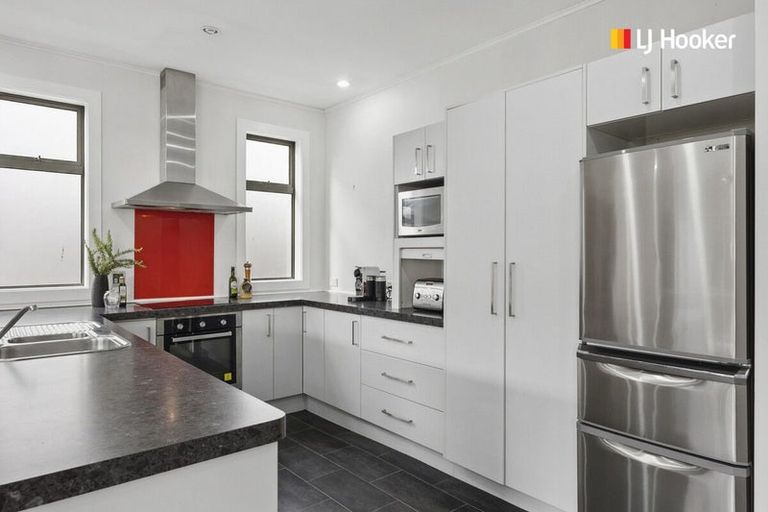 Photo of property in 77 Albert Street, Saint Clair, Dunedin, 9012