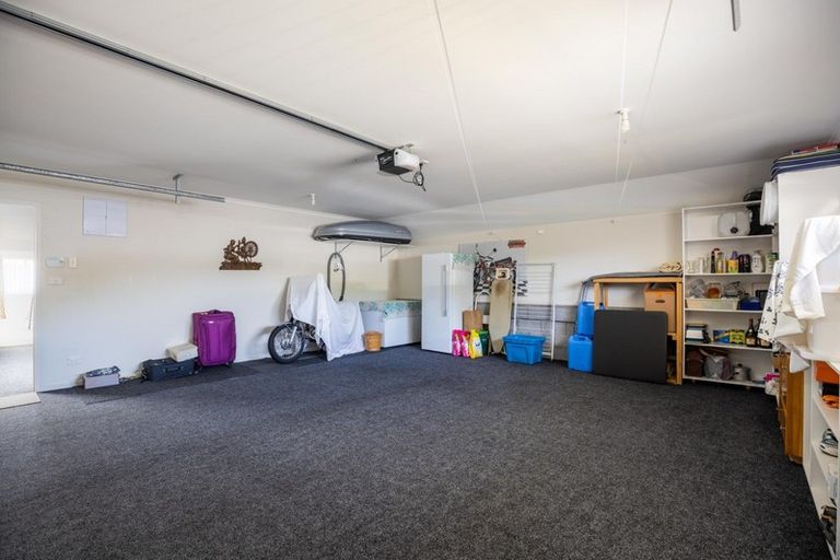 Photo of property in 70 Sunnyvale Street, Bell Block, New Plymouth, 4312