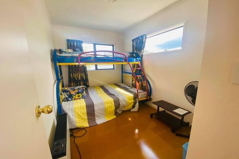 Photo of property in 107 Marram Place, Matarangi, Whitianga, 3592