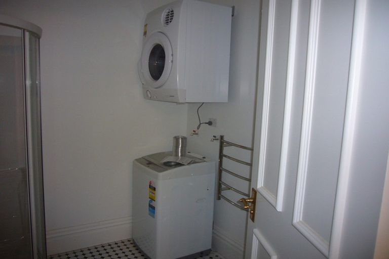 Photo of property in 56 Majoribanks Street, Mount Victoria, Wellington, 6011