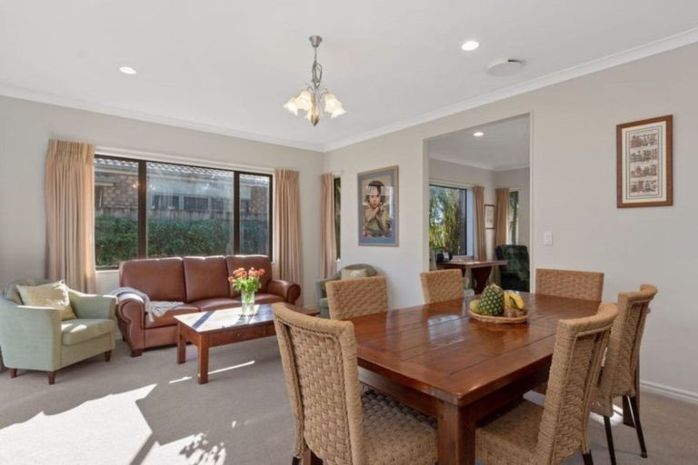 Photo of property in 36 Oriental Parade, Papamoa Beach, Papamoa, 3118