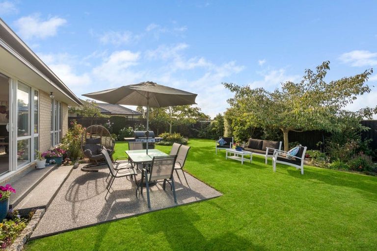 Photo of property in 15 Greenan Place, Doyleston, 7683