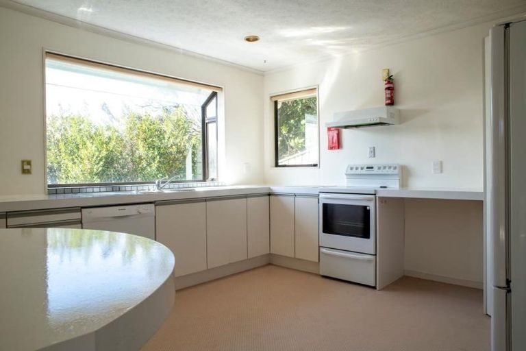 Photo of property in 17a Gipps Street, Karori, Wellington, 6012