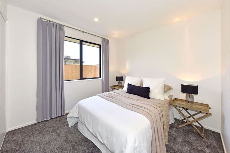 Photo of property in 11 Helen Place, Halswell, Christchurch, 8025