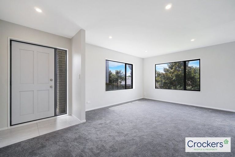 Photo of property in 20a Glenorchy Street, Glen Eden, Auckland, 0602