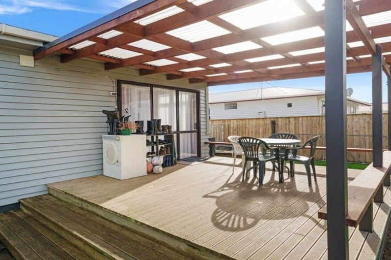 Photo of property in 13 Matai Street, Levin, 5510