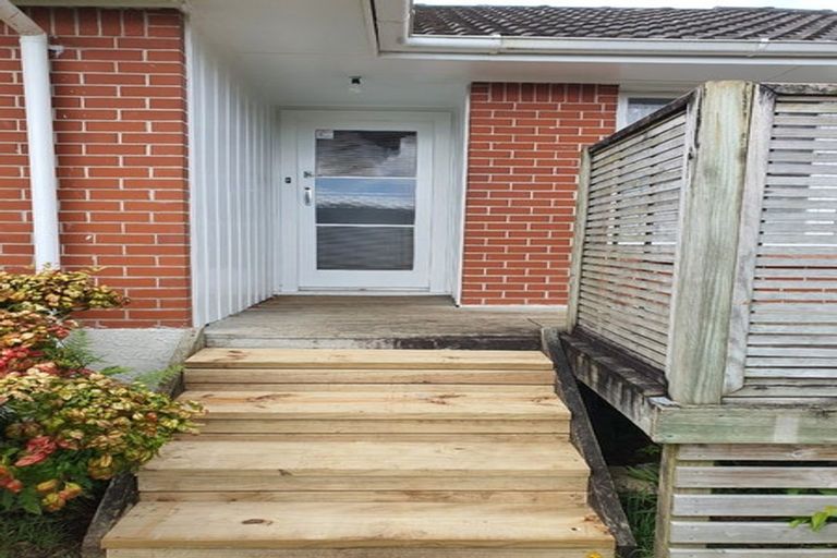 Photo of property in 86 Marne Road, Papakura, 2110