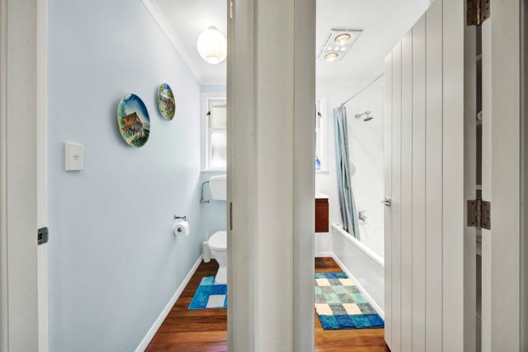 Photo of property in 48a-b Whangamomona Road, Whangamomona, Stratford, 4396