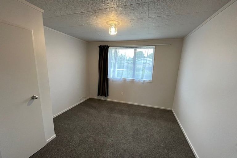 Photo of property in 2 Inca Place, Red Hill, Papakura, 2110