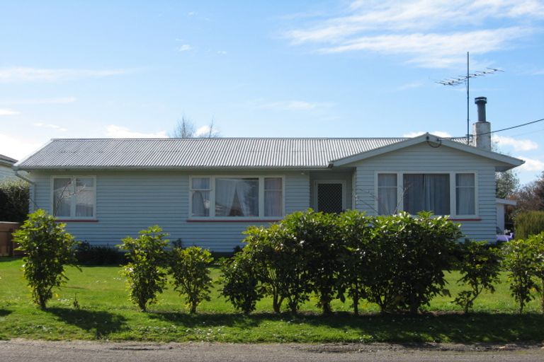 Photo of property in 23 Mahupuku Street, Greytown, 5712