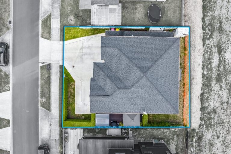 Photo of property in 36 Resolution Drive, Gulf Harbour, Whangaparaoa, 0930