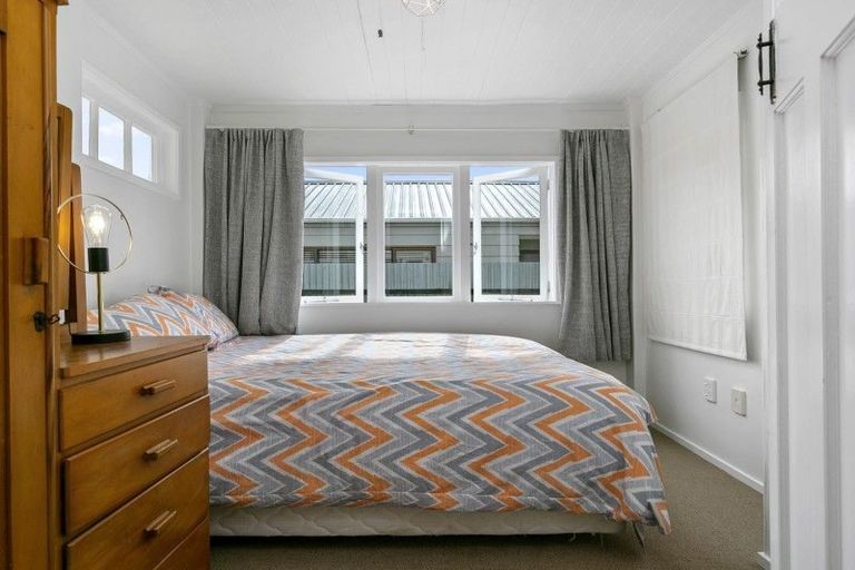 Photo of property in 77a Moore Street, Leamington, Cambridge, 3432