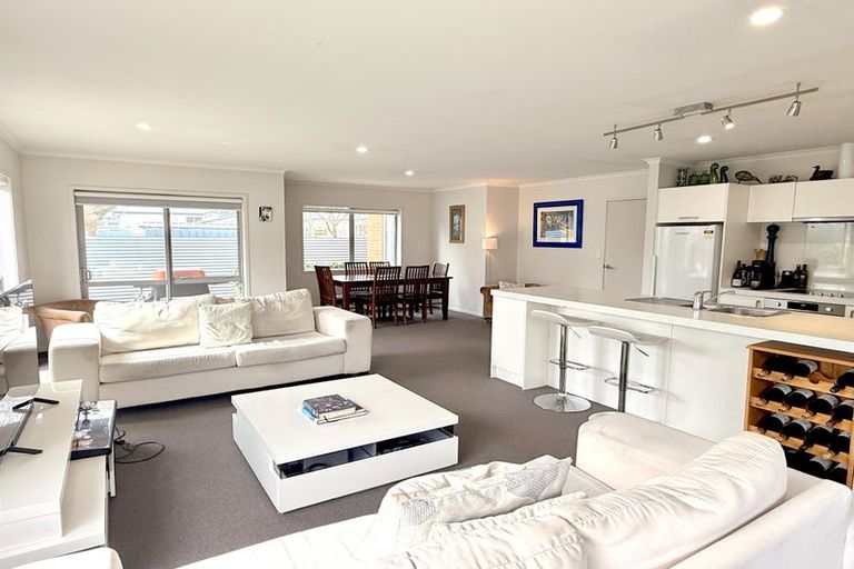 Photo of property in 49 Melbourne Street, Windsor, Invercargill, 9810