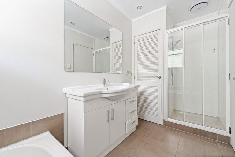 Photo of property in 165 Spur Road, Stillwater, Silverdale, 0993