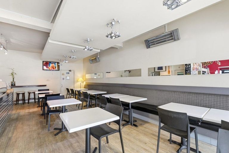 Photo of property in 186 Riddiford Street, Newtown, Wellington, 6021