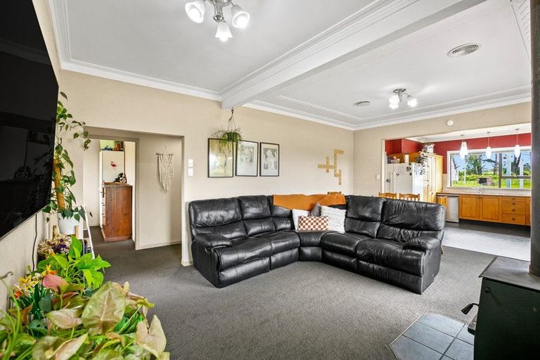 Photo of property in 303 Lepper Road, Egmont Village, Inglewood, 4386