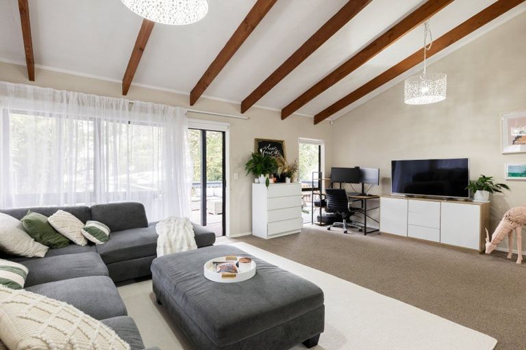 Photo of property in 19b Baverstock Road, Nawton, Hamilton, 3200