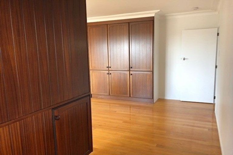 Photo of property in 105 Wharf Street, Tauranga, 3110