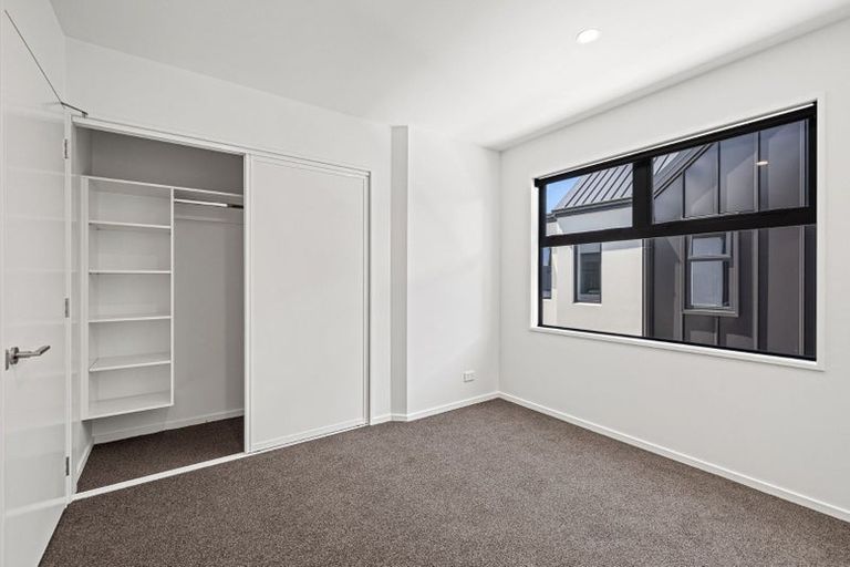 Photo of property in 2/24 Southey Street, Sydenham, Christchurch, 8023