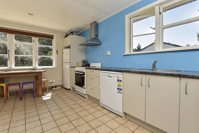Photo of property in 7/331 Royal Road, Massey, Auckland, 0614