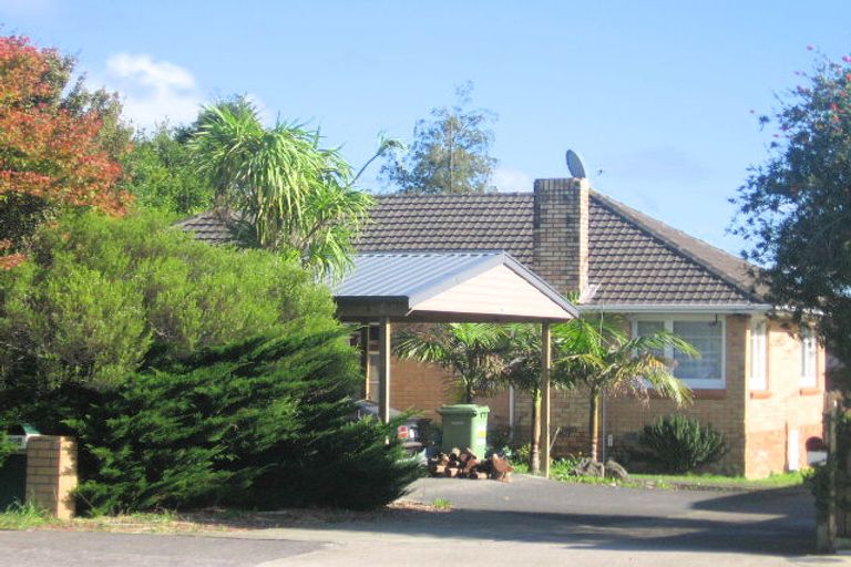 Photo of property in 232 Te Atatu Road, Te Atatu South, Auckland, 0610