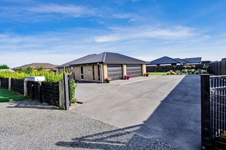 Photo of property in 65 Oteramika Road, Rockdale, Invercargill, 9812