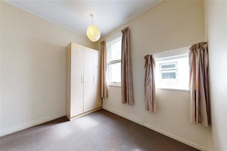 Photo of property in 2/259-263 Jackson Street, Petone, Lower Hutt, 5012