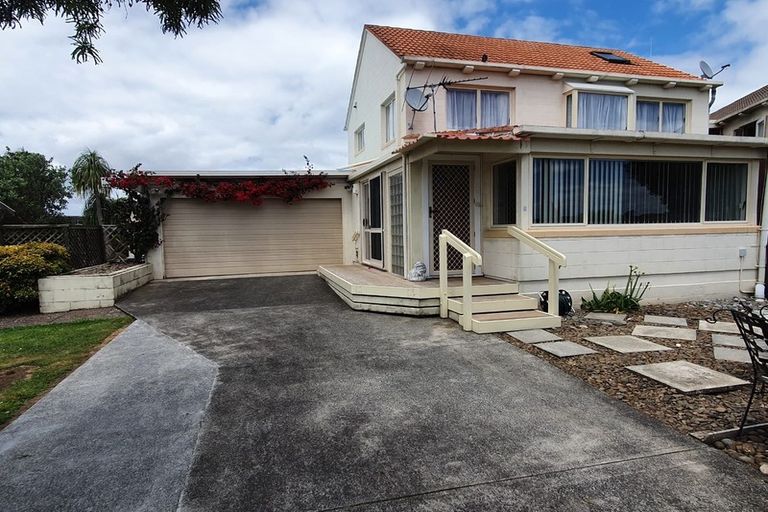 Photo of property in 1 Wentworth Avenue, Papatoetoe, Auckland, 2025