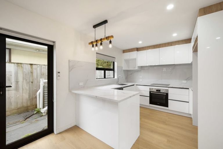 Photo of property in 54d Omana Road, Papatoetoe, Auckland, 2025