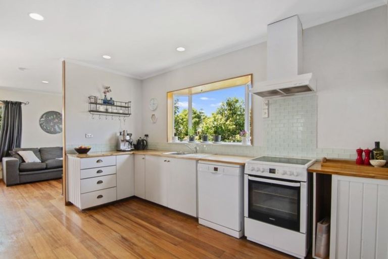 Photo of property in 20 Kowhai Avenue, Annesbrook, Nelson, 7011