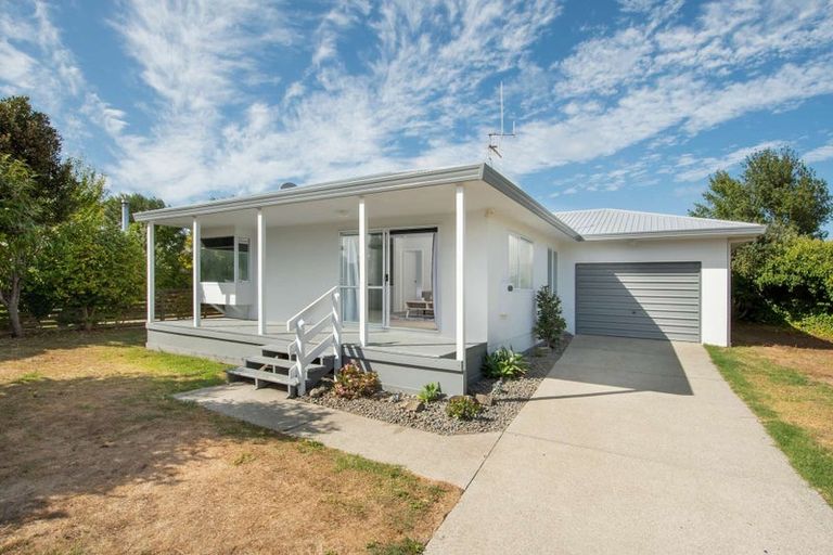 Photo of property in 26 Barbara Grove, Papamoa Beach, Papamoa, 3118