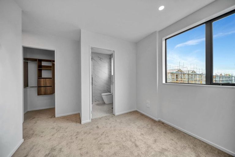 Photo of property in 40 Opoka Street, Papakura, 2110