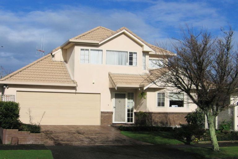 Photo of property in 5 Chilton Grove, Hokowhitu, Palmerston North, 4410