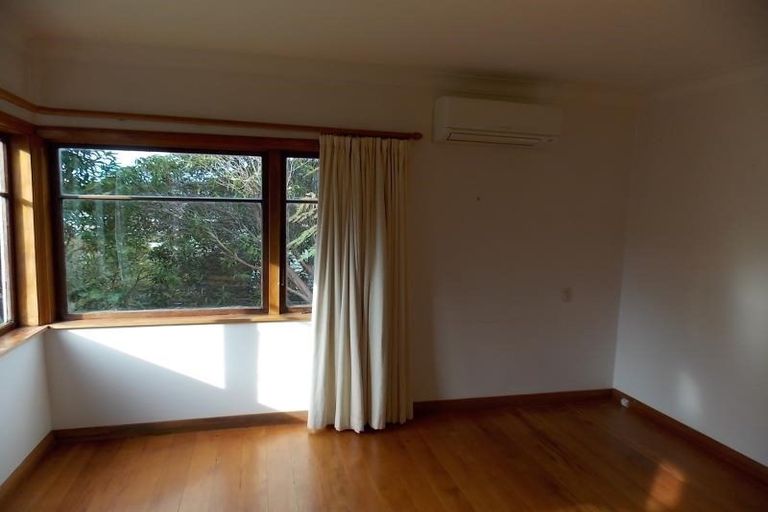 Photo of property in 70 Chamberlain Road, Karori, Wellington, 6012