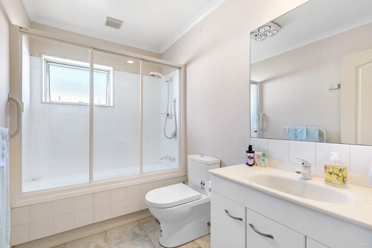 Photo of property in 67 Salamanca Road, Sunnynook, Auckland, 0620