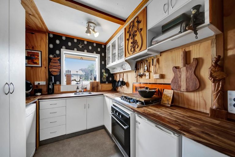 Photo of property in 6 Galt Street, Hawera, 4610