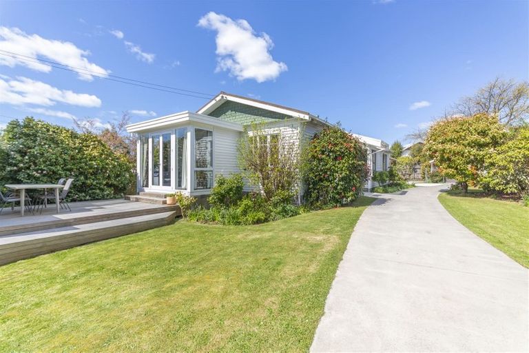 Photo of property in 26 Perry Street, Papanui, Christchurch, 8053