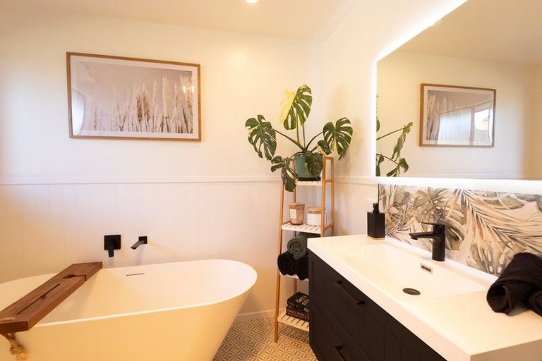 Photo of property in 7 Fyffe Avenue, Kaikoura, 7300